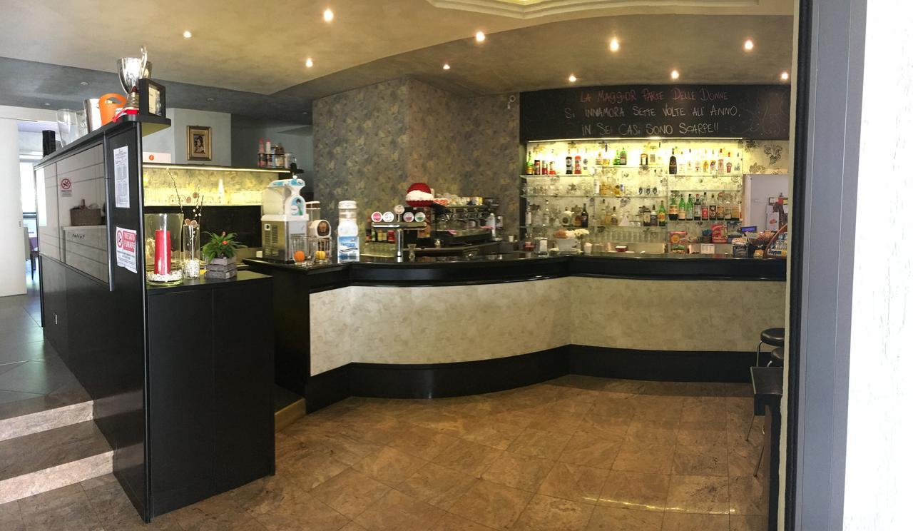 Valle D'oro Hotel Albino
