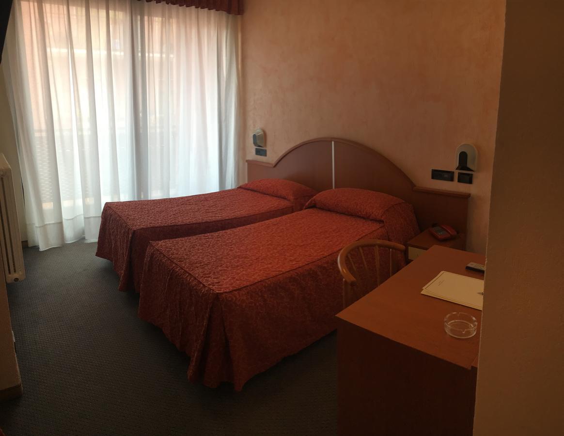 Valle D'oro Hotel Albino