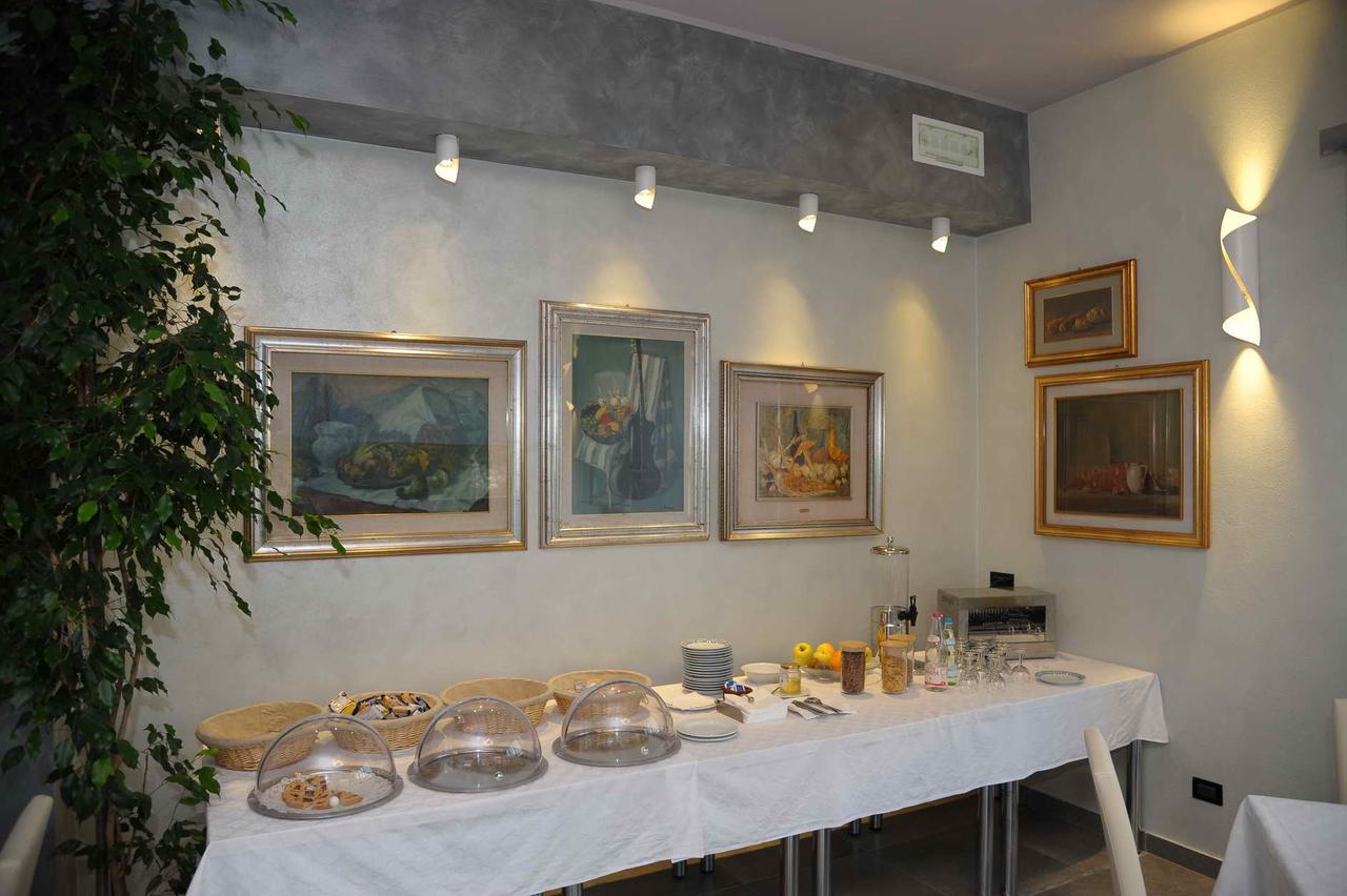 Valle D'oro Hotel *